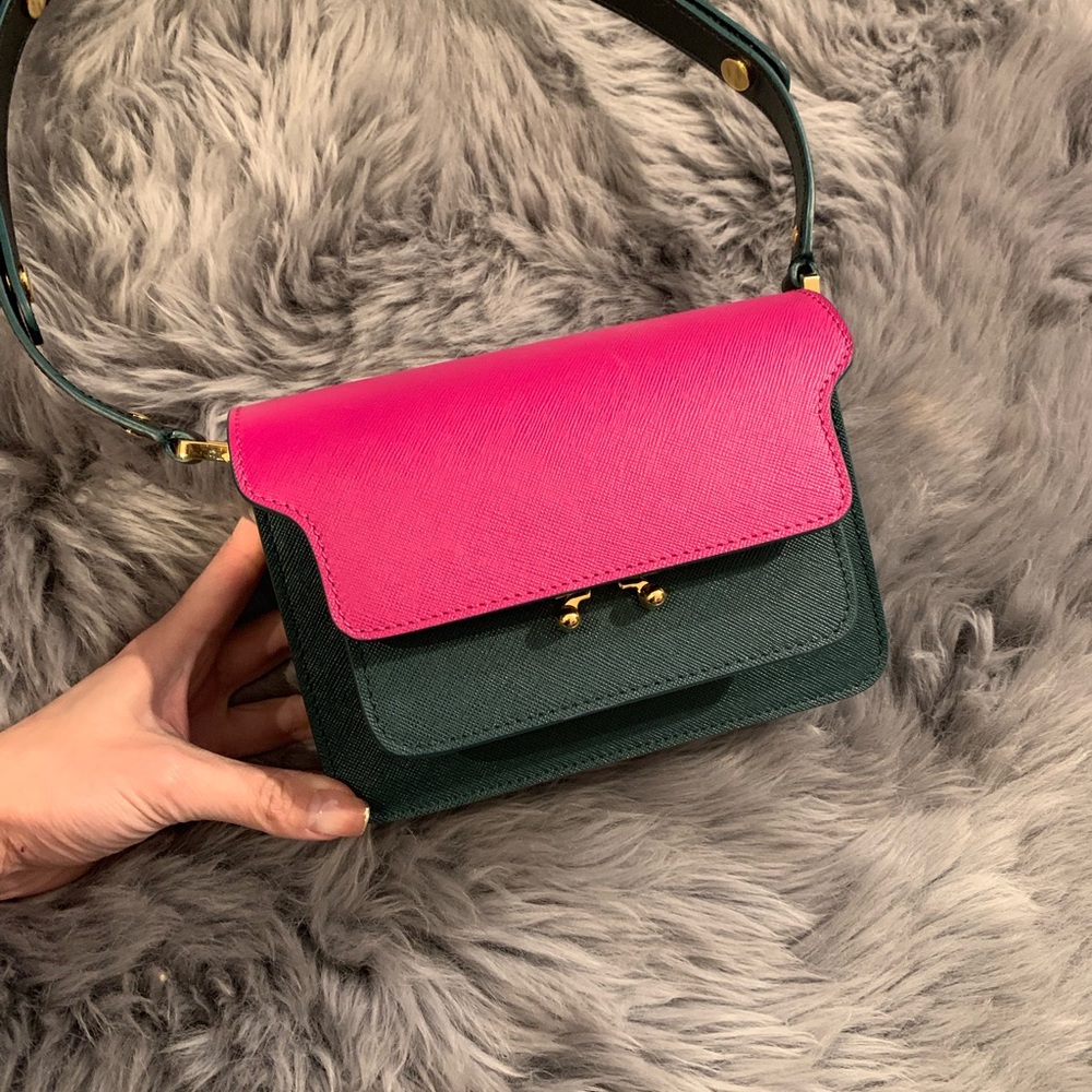 😍Very rare color  Marni mini trunk bag (New)